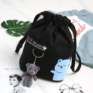 Рюкзак на шнуровке, арт Р94, цвет: Cute bear чёрный с брелком